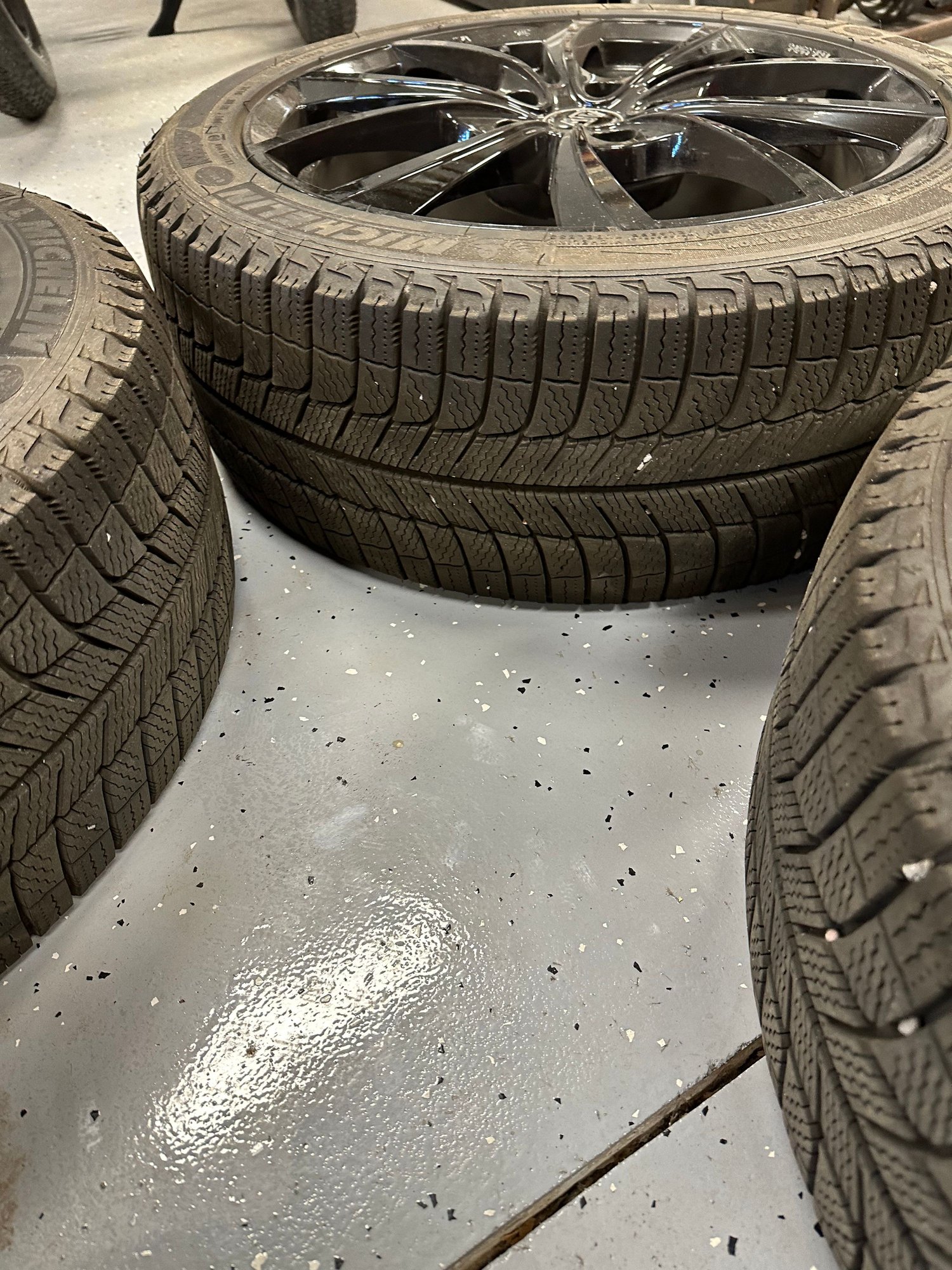 Wheels and Tires/Axles - Michelin X ice studless snow tires - Used - 2010 to 2023 Mini Cooper Countryman - Henderson, NV 89015, United States