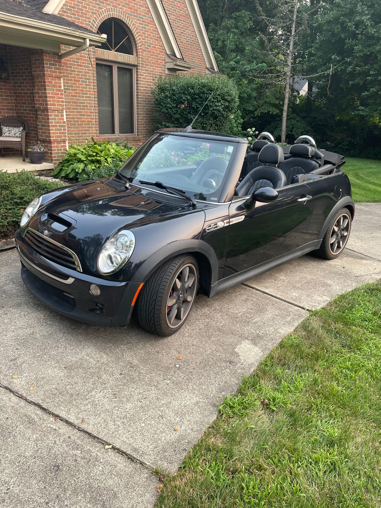 2008 Mini R52: "Mk I" Mini Convertible - 2008 Mini Cooper S Convertible LOTSC ( last of the supercharged) #11 of 100 - Used - VIN Wmwrh33578tu81512 - 4 cyl - 2WD - Manual - Convertible - Black - Columbus, OH 43110, United States