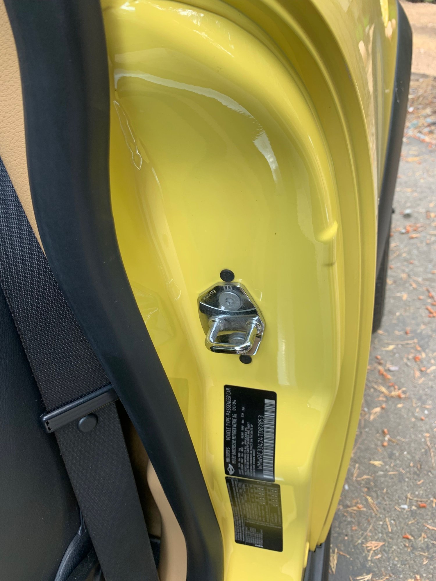2004 Mini R53: "Mk I" Mini Cooper S - Premo 2004 Mini Cooper S.Coupe, Excelent condition, low miles - Used - VIN WMWRE33424TD8285 - 4 cyl - 2WD - Manual - Coupe - Yellow - Twain Harte, CA 95383, United States