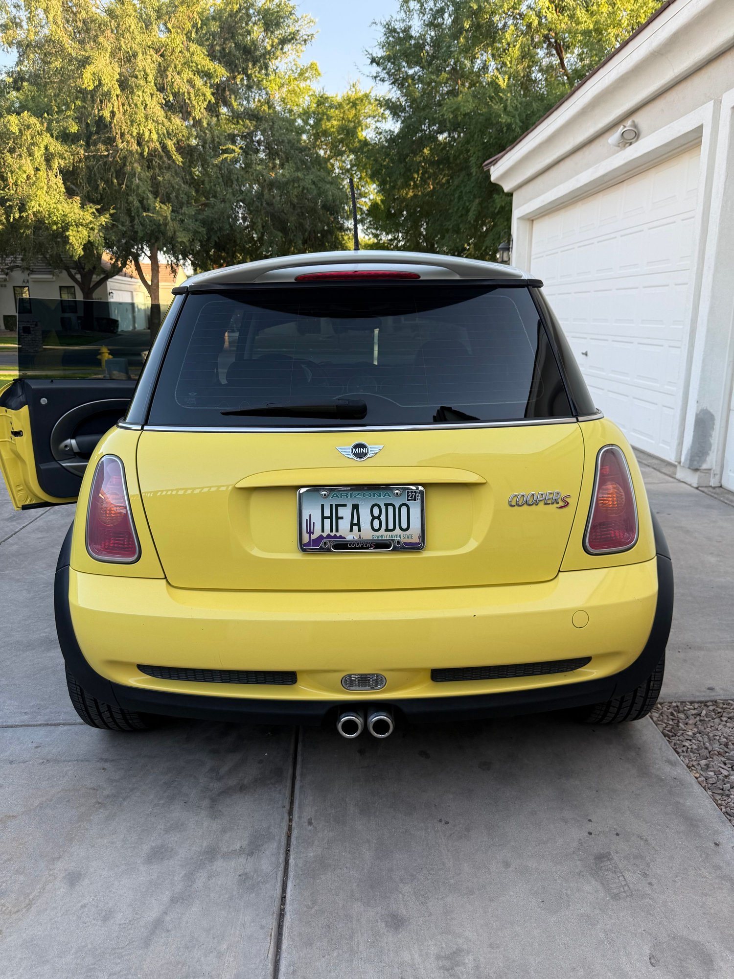 2004 Mini R53: "Mk I" Mini Cooper S - R53 MCS 6-speed - Used - VIN WMWRE33434TD75085 - 64,500 Miles - 4 cyl - Manual - Hatchback - Yellow - Gilbert, AZ 85234, United States