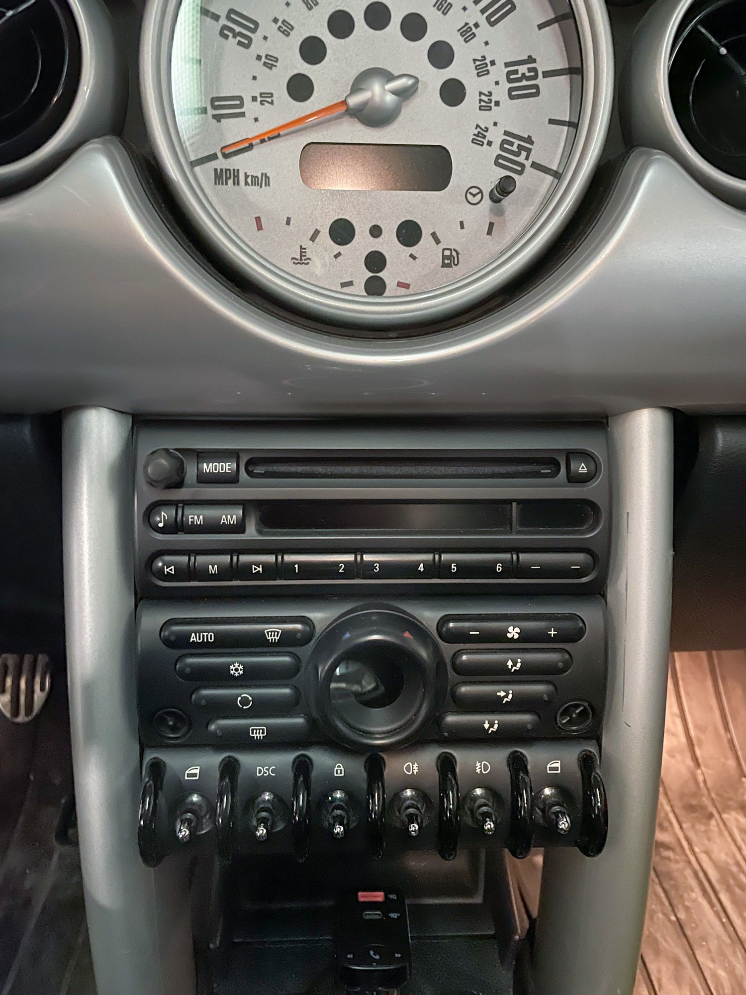 2006 Mini R53: "Mk I" Mini Cooper S - 2006 Mini Cooper S - BRG, 6-speed, LSD, Well-maintained - Used - VIN wmwre33586tn2795 - 86,636 Miles - 4 cyl - 2WD - Manual - Hatchback - Other - Milwaukee, WI 53204, United States