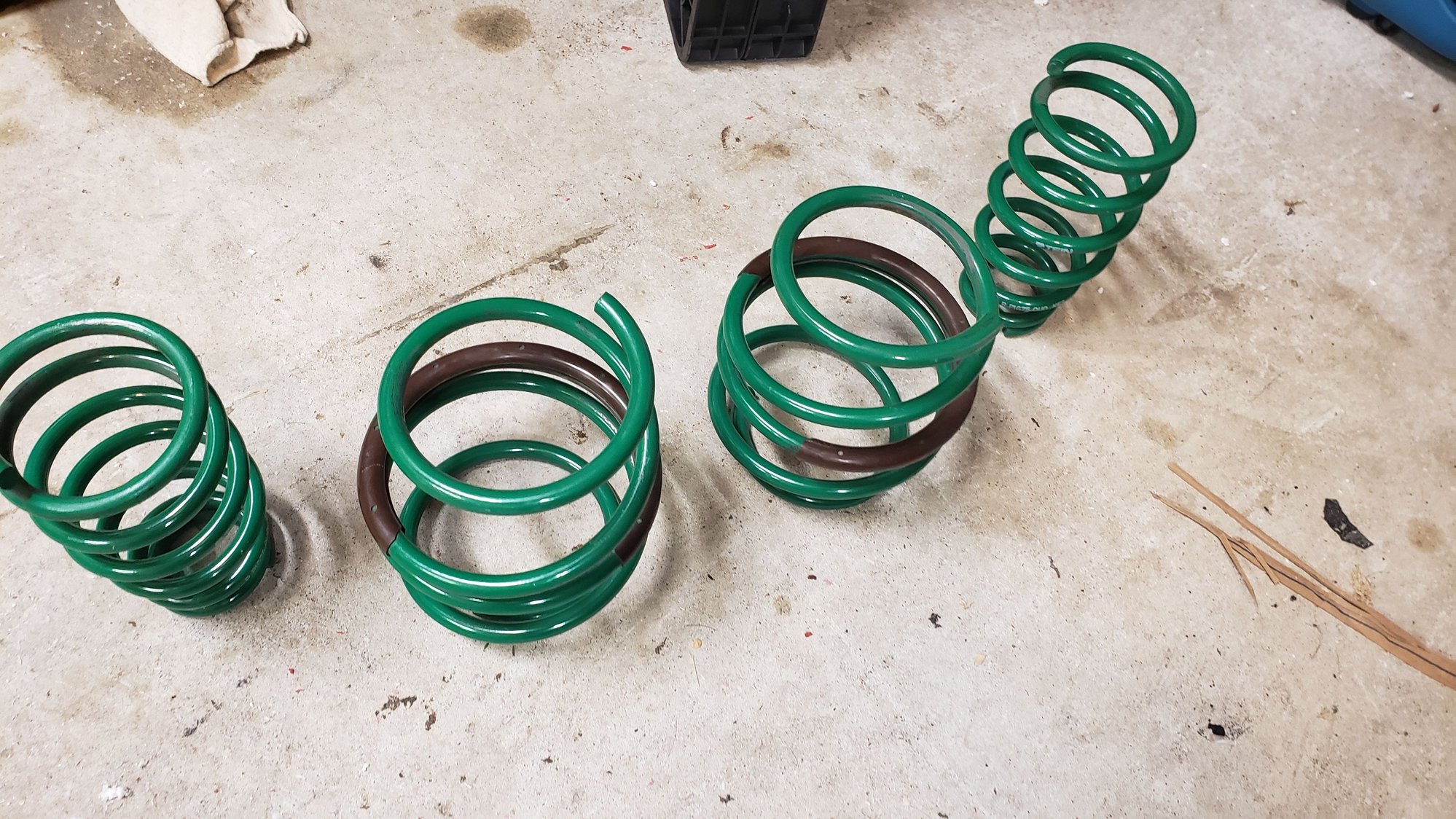 Steering/Suspension - Tien Springs - Used - 2002 to 2006 Mini R53: "Mk I" Mini Cooper S - 2002 to 2006 Mini R52: "Mk I" Mini Convertible - 2002 to 2006 Mini R50: "Mk I" Mini One & Cooper - Houston, TX 77433, United States