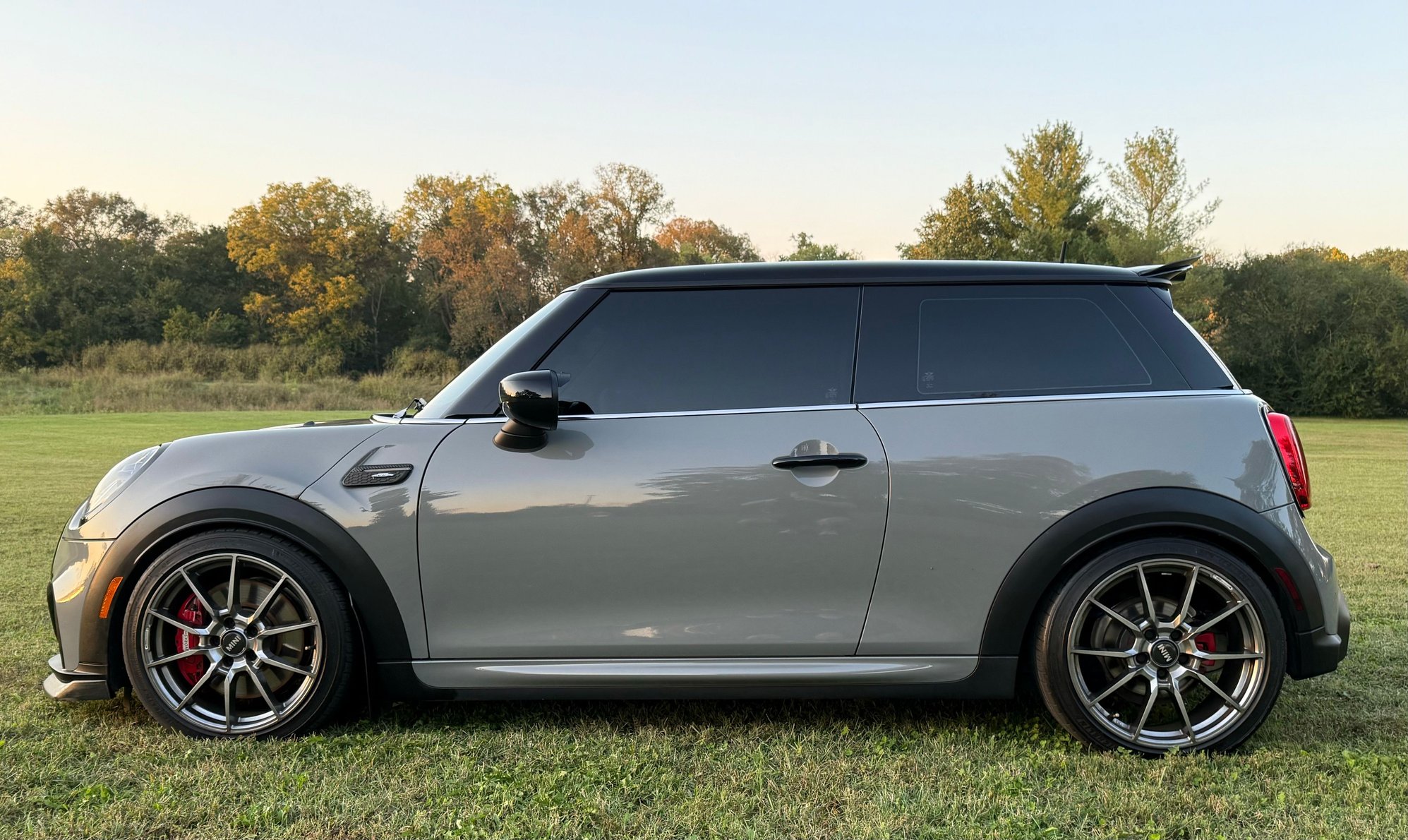 2023 Mini Hardtop - 2023 mini cooper jcw hardtop 6mt f56 - Used - VIN WMW73DH00P2S91287 - 16,500 Miles - 4 cyl - 2WD - Manual - Hatchback - Gray - Franklin, TN 37067, United States