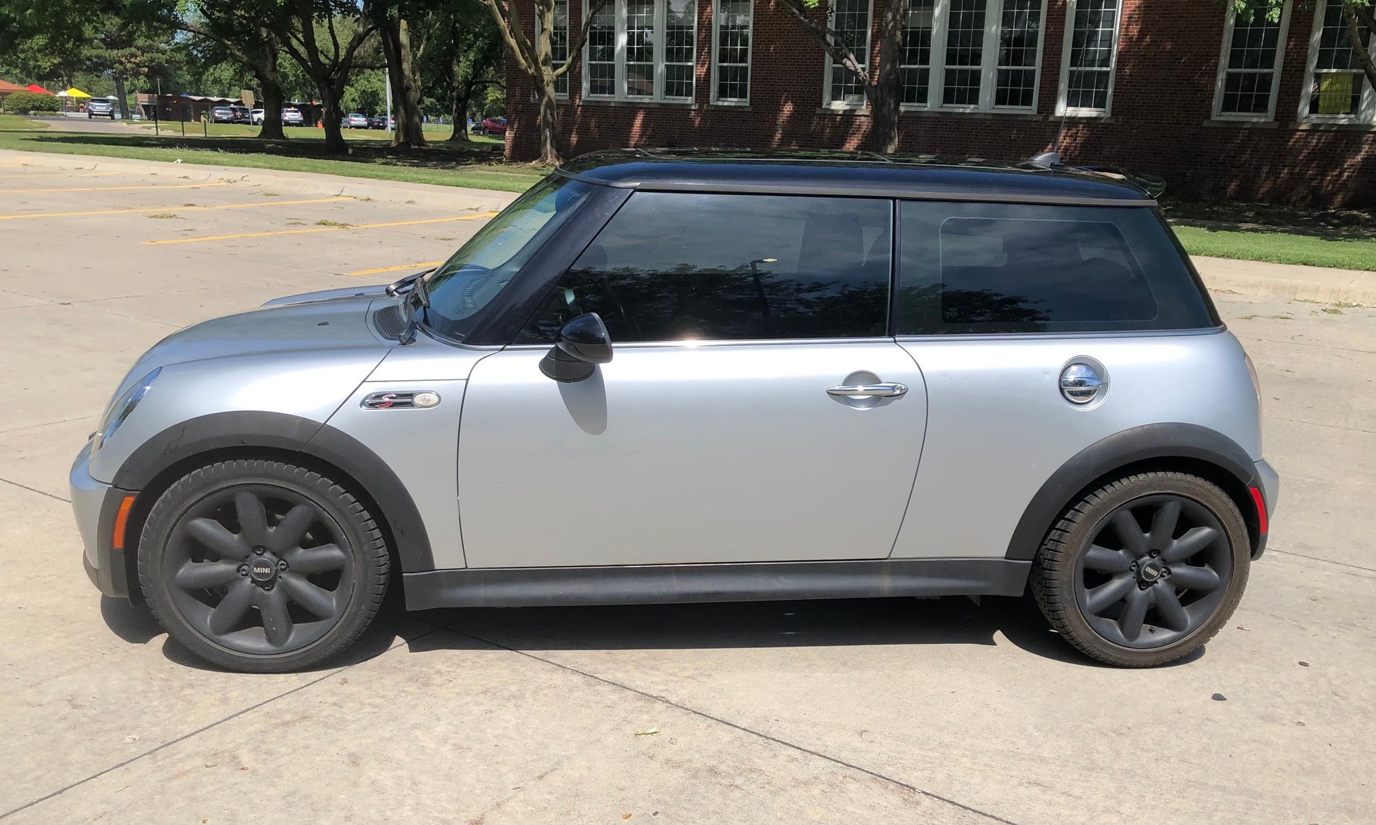 2006 Mini R53: "Mk I" Mini Cooper S - 2006 R53  - 65K miles - Used - VIN WMWRE33586TN28097 - 65,000 Miles - Manual - Silver - Omaha, NE 68104, United States