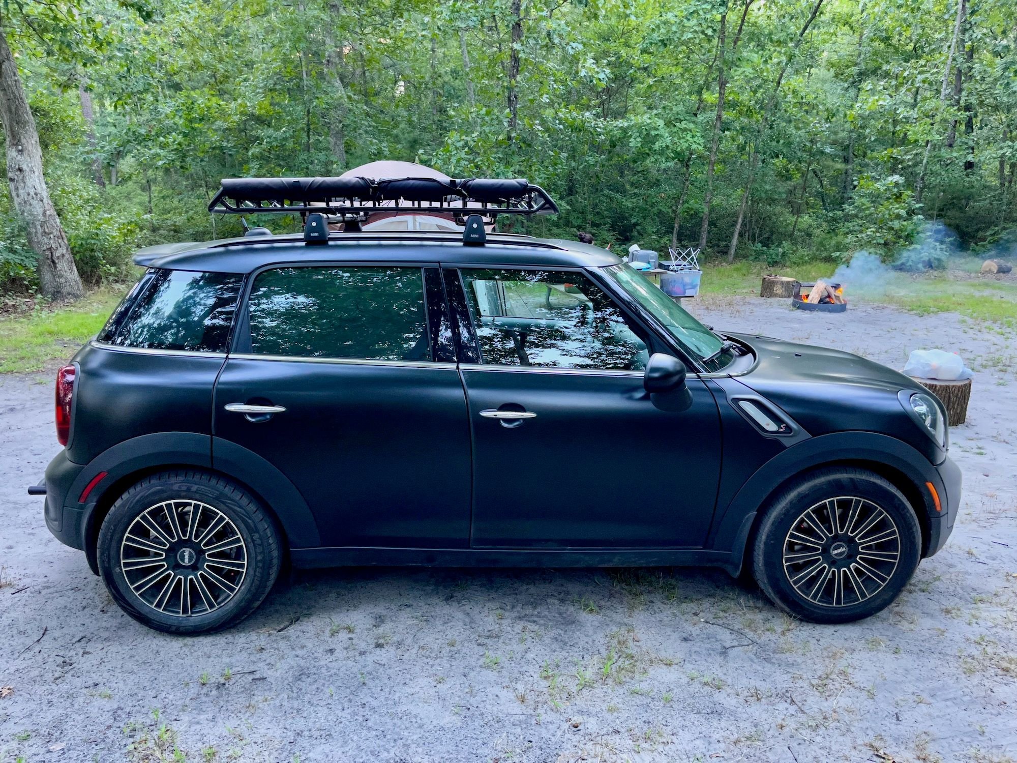 2014 Mini Cooper Countryman - 2014 R60 Mini Countryman in super rare Frozen Black - Used - VIN WMWZC5C53EWP38380 - 32,321 Miles - 4 cyl - AWD - Automatic - SUV - Black - Jersey City, NJ 07307, United States