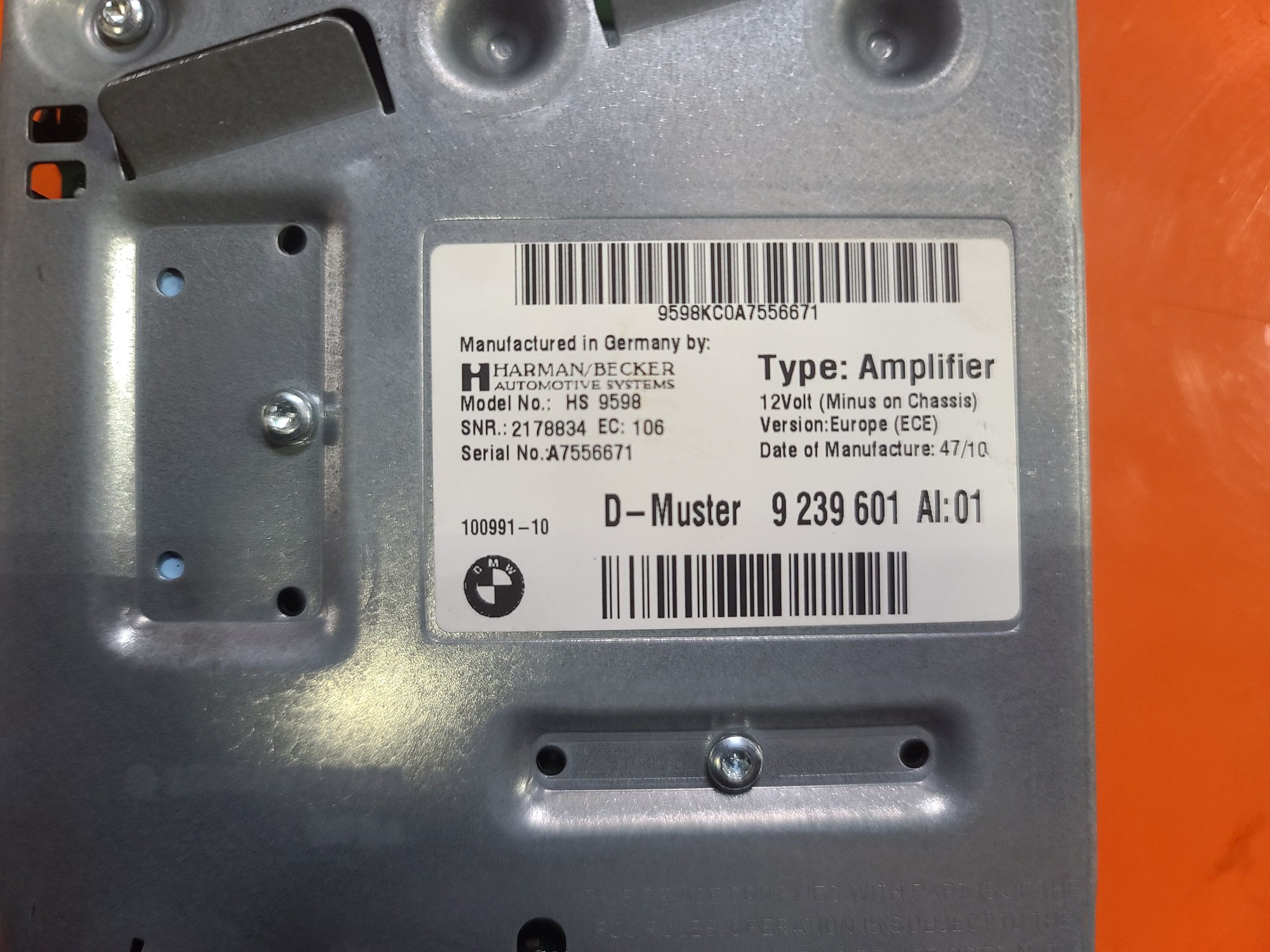 Audio Video/Electronics - Harmon kardon amplifier - Used - -1 to 2027  All Models - Greenfield, WI 53221, United States