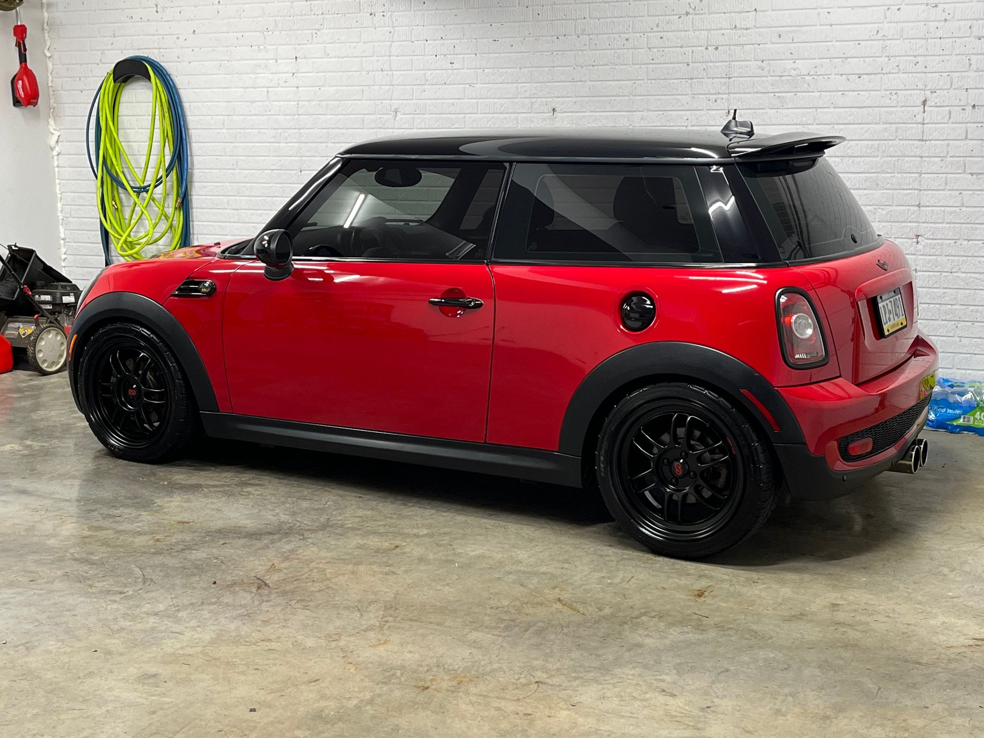 2007 Mini R56: "Mk II" Mini Hatch/Hardtop range - 2007 Mini Cooper S - Used - VIN WMWMF735X7TT85248 - 120,600 Miles - 4 cyl - 2WD - Manual - Hatchback - Red - York, PA 17402, United States