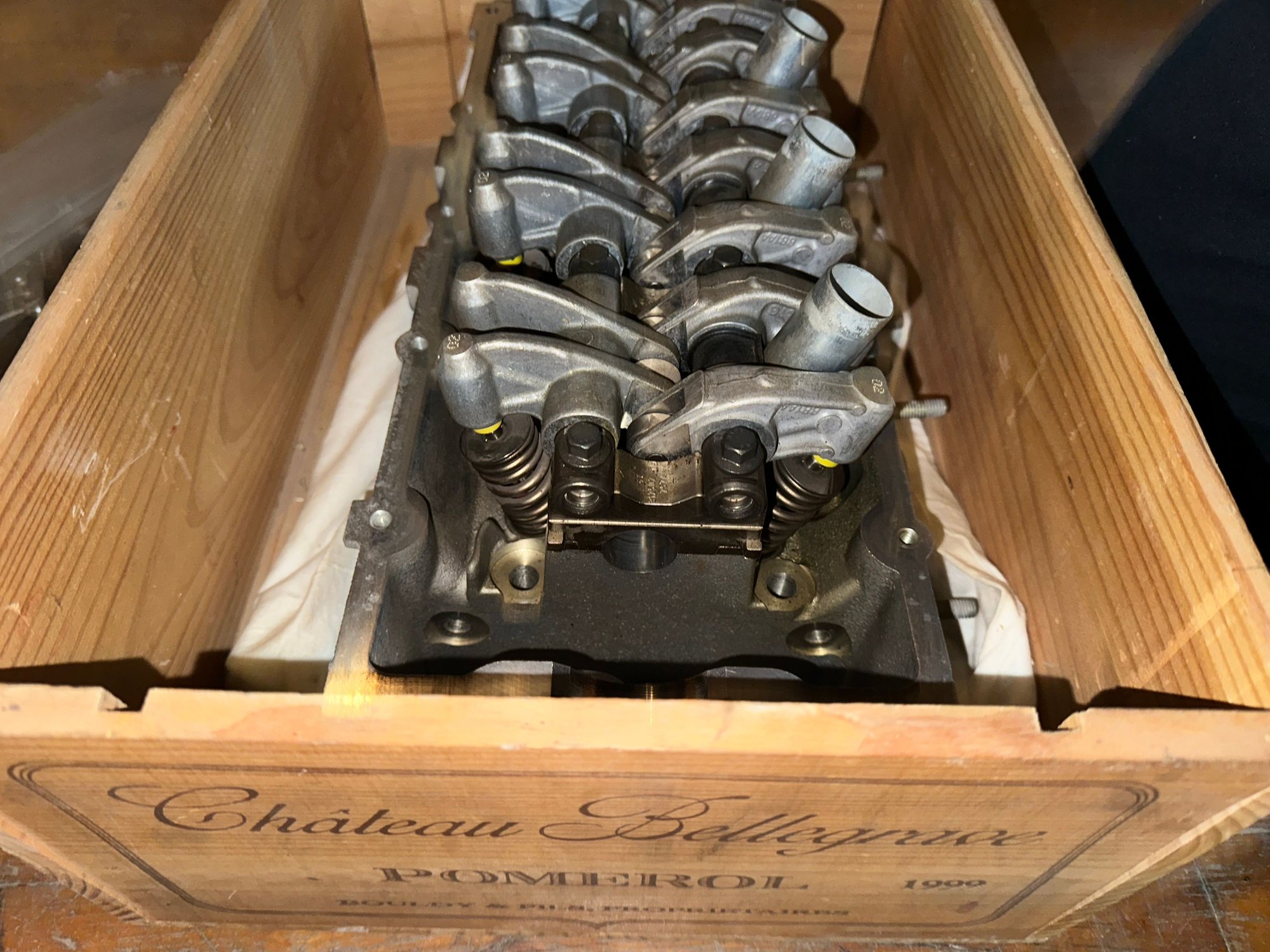 Engine - Internals - W11 (R53-R52S) Cylinder Head Take off - Used - 2002 to 2008 Mini R53: "Mk I" Mini Cooper S - Montreal, QC H3H2J2, Canada