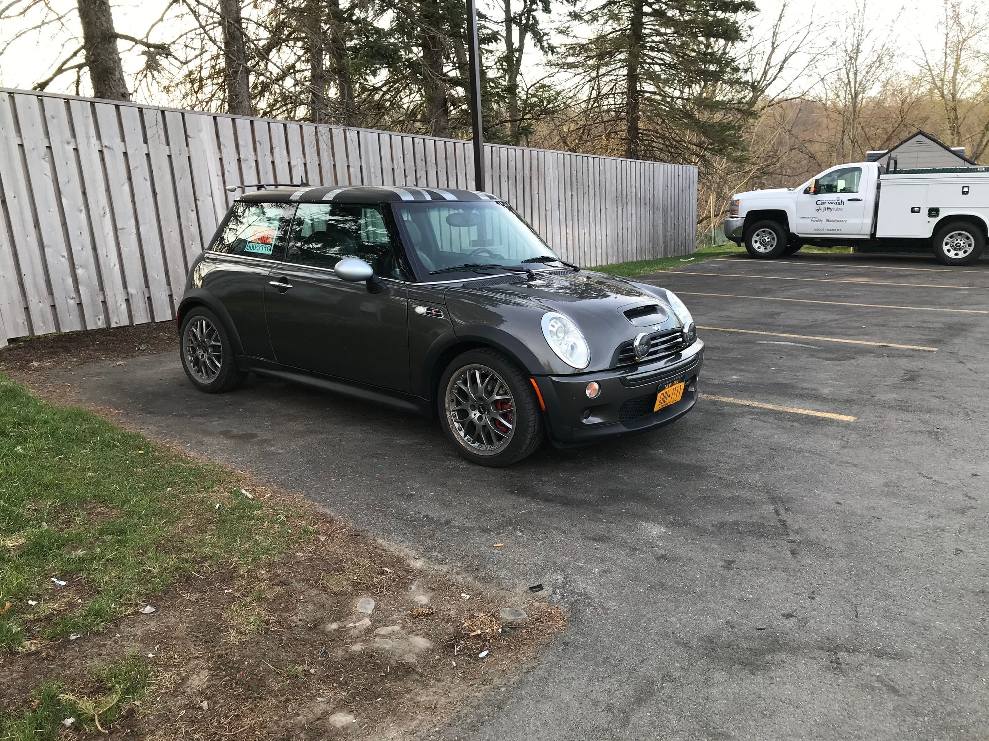 2006 Mini R53: "Mk I" Mini Cooper S - 06 Mini Cooper S with factory JCW kit - Used - VIN WMWRE33506TN25100 - 130,700 Miles - 4 cyl - 2WD - Manual - Coupe - Gray - Latham, NY 12110, United States