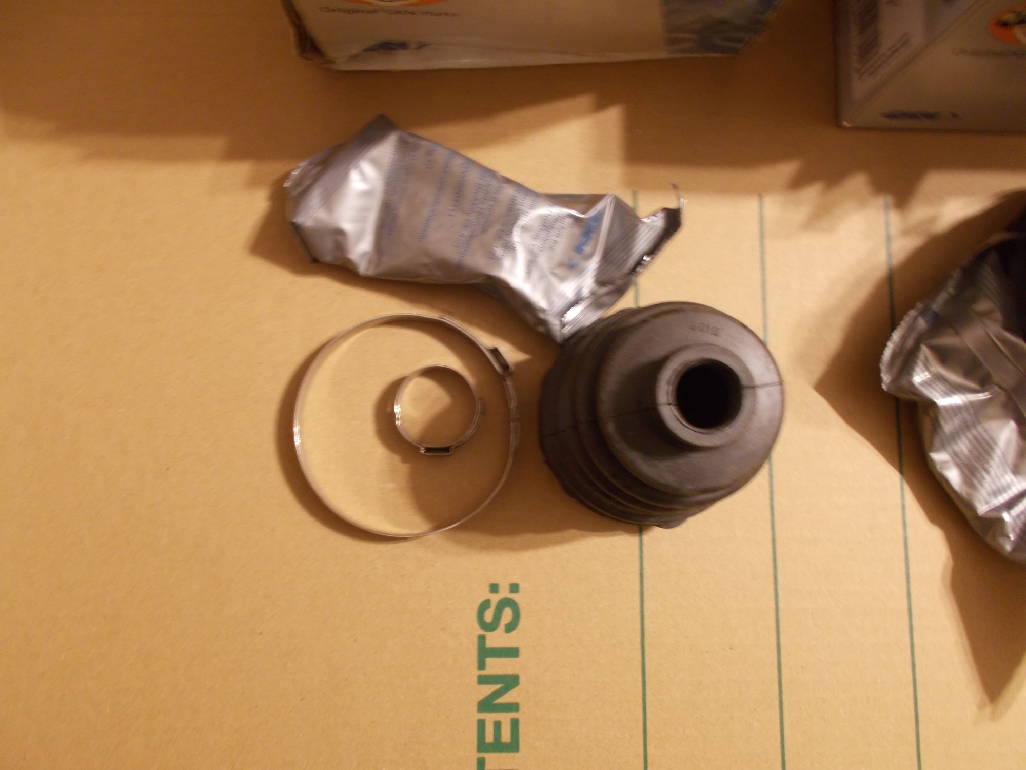 Drivetrain - Gen 1 Inner and Outer Axle Boots.  Made by GKN. - New - 2002 to 2006 Mini R50: "Mk I" Mini One & Cooper - Bryan, OH 43506, United States