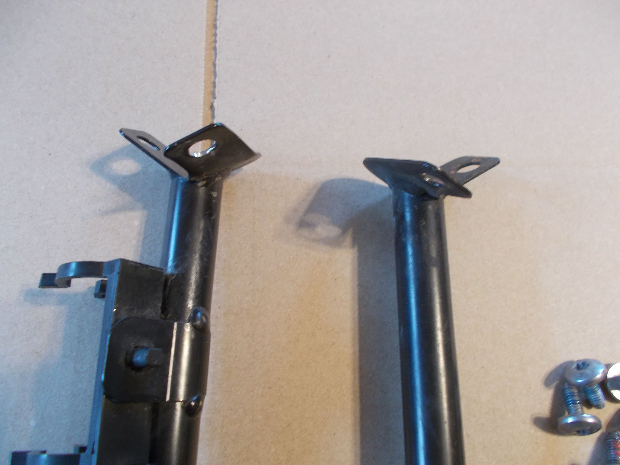 Steering/Suspension - R52 Body Braces for Gen 1 MINI.  With 8 bolts. - Used - 2002 to 2006 Mini R50: "Mk I" Mini One & Cooper - 2005 to 2008 Mini R52: "Mk I" Mini Convertible - 2002 to 2006 Mini R53: "Mk I" Mini Cooper S - Bryan, OH 43506, United States