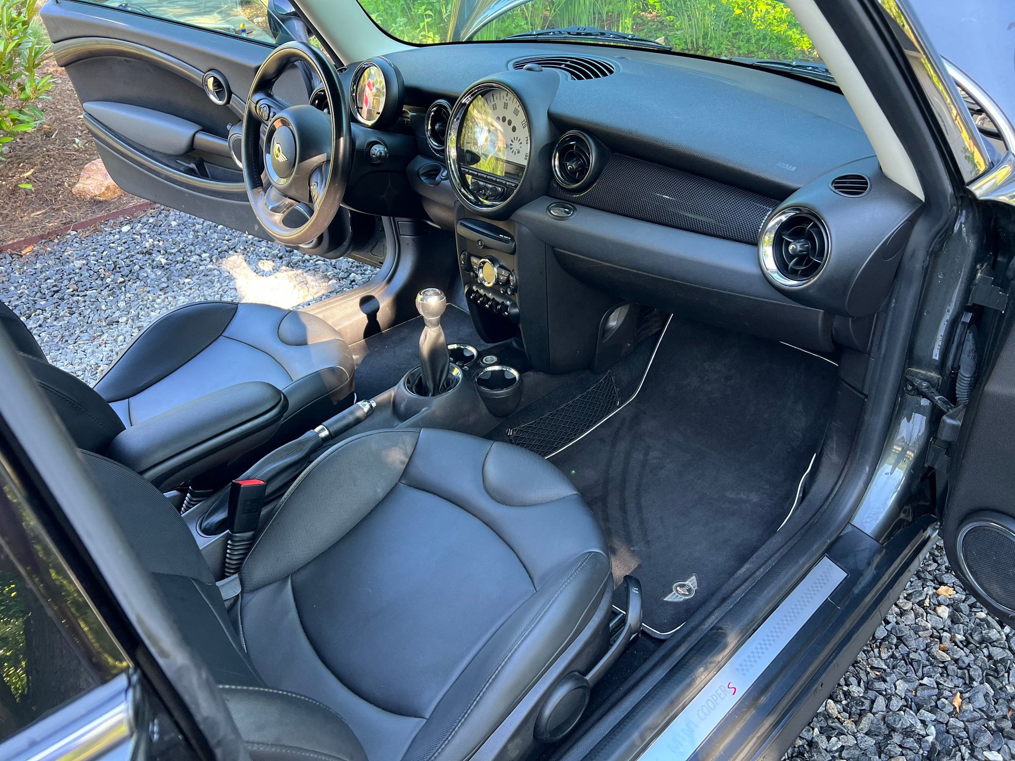 2012 Mini R56: "Mk II" Mini Hatch/Hardtop range - 2012 Mini Cooper S - Used - VIN WMWSV3C52CTY26741 - 104,000 Miles - 4 cyl - 2WD - Manual - Hatchback - Gray - Asheville, NC 28806, United States