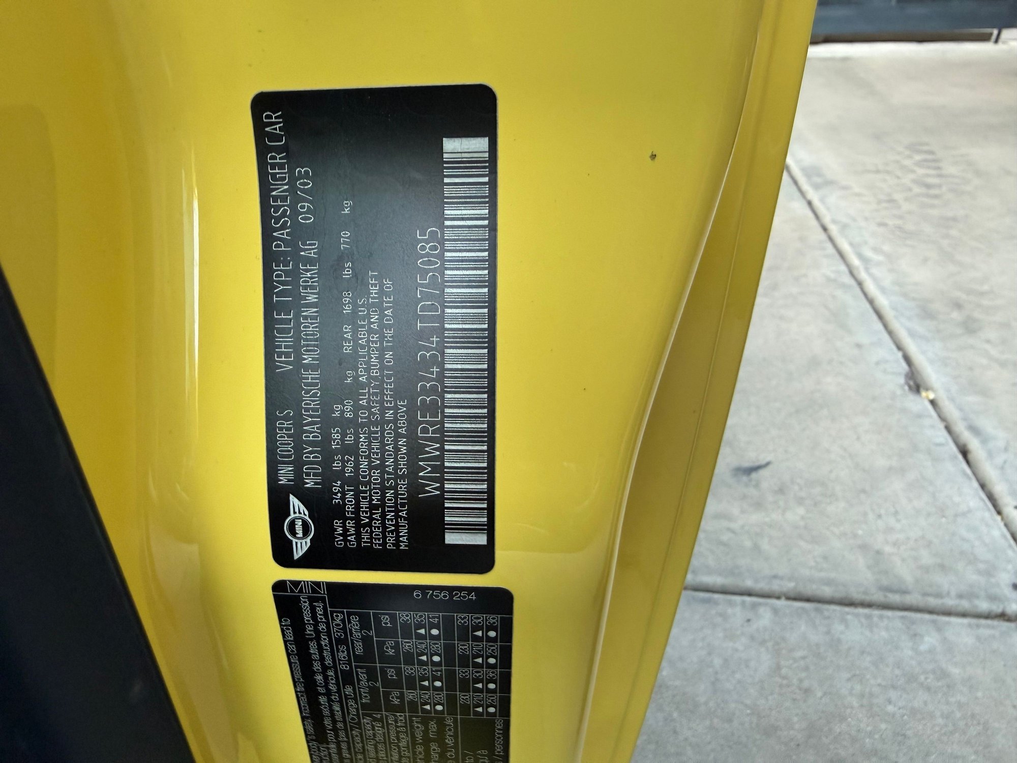 2004 Mini R53: "Mk I" Mini Cooper S - R53 MCS 6-speed - Used - VIN WMWRE33434TD75085 - 64,500 Miles - 4 cyl - Manual - Hatchback - Yellow - Gilbert, AZ 85234, United States