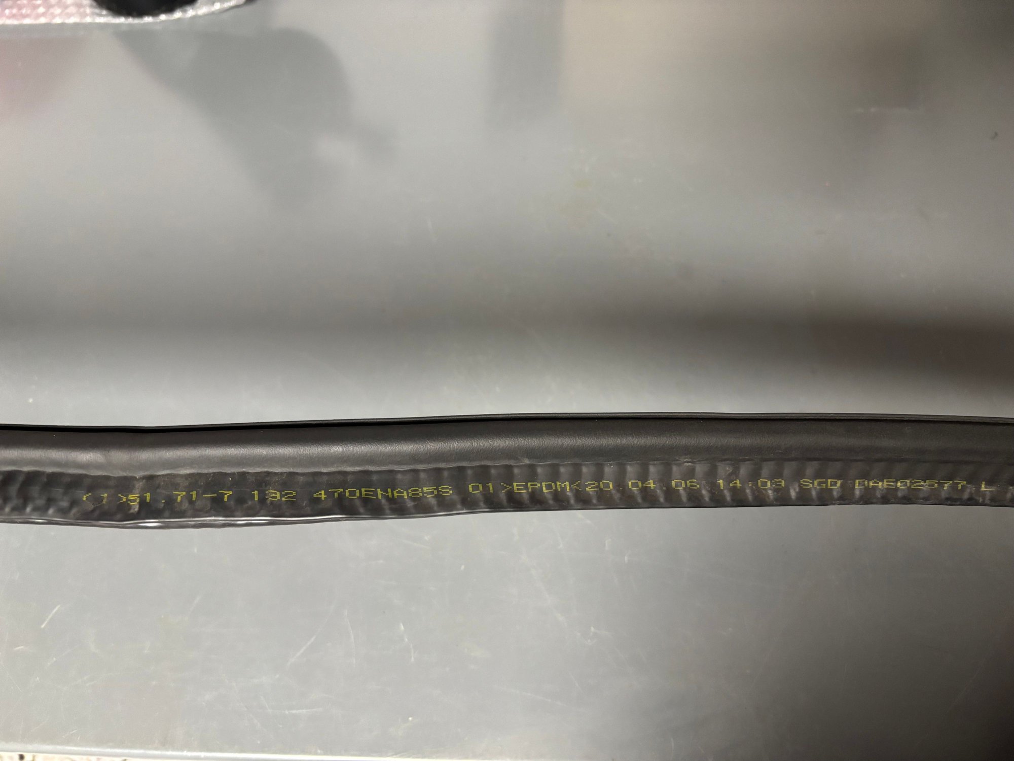 Miscellaneous - GENUINE MINI Trunk Lid / Cowl Seals - Used - 2002 to 2011 Mini Cooper - Cedar Park, TX 78641, United States