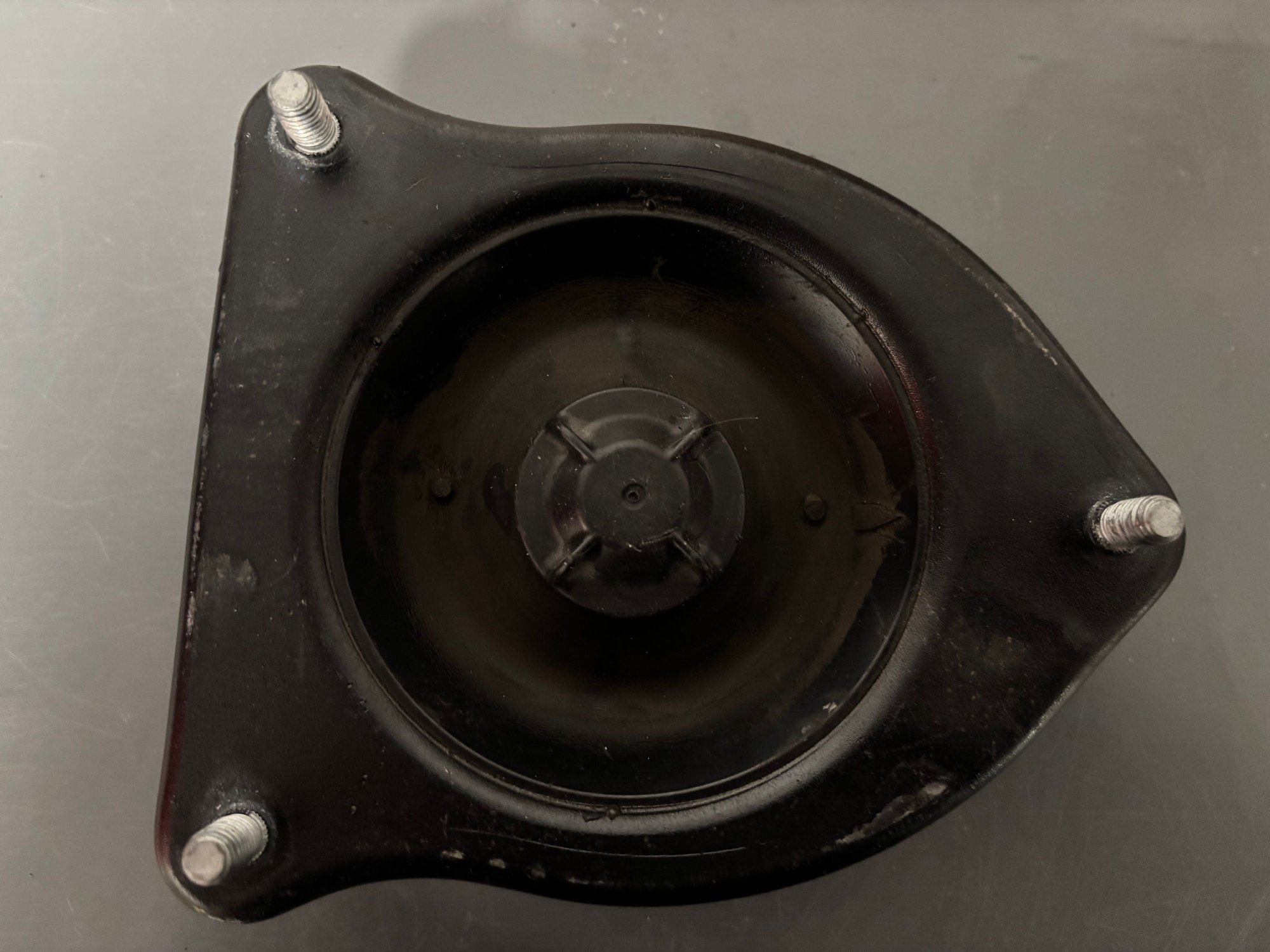 Steering/Suspension - GENUINE MINI Front Strut Upper Mount R50 R52 R53 - Used - 2002 to 2008 Mini Cooper - Cedar Park, TX 78641, United States