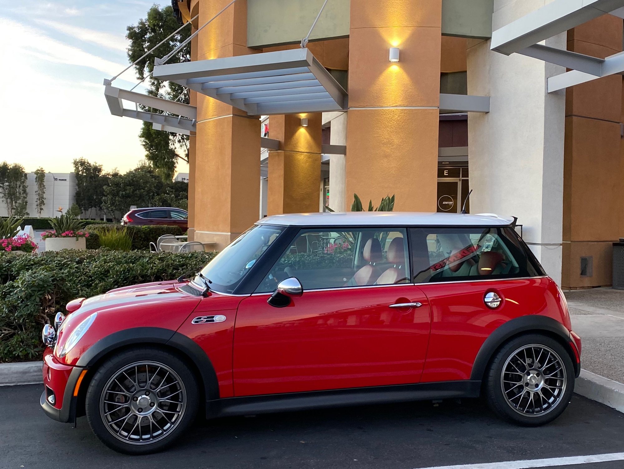 2004 Mini R53: "Mk I" Mini Cooper S - 2004 mc40 jcw - Used - VIN WMWRE33404TD90207 - 82,000 Miles - 4 cyl - 2WD - Manual - Hatchback - Red - Lake Forest, CA 92630, United States