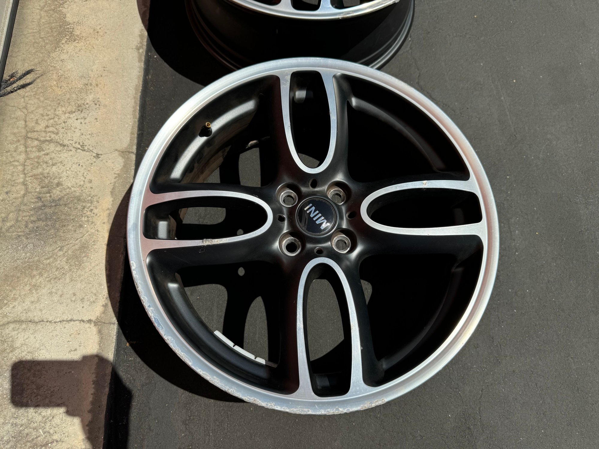 Wheels and Tires/Axles - Mini GP wheels - Used - -1 to 2025  All Models - Santa Monica, CA 90405, United States