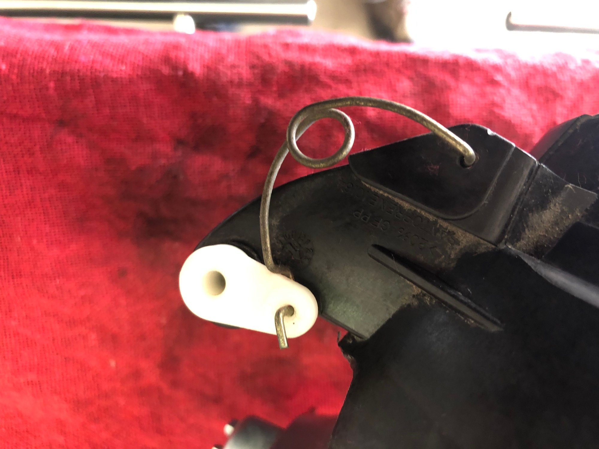 Exterior Body Parts - Gas cap hinge - Used - 2002 to 2006 Mini Cooper - Austin, TX 78738, United States