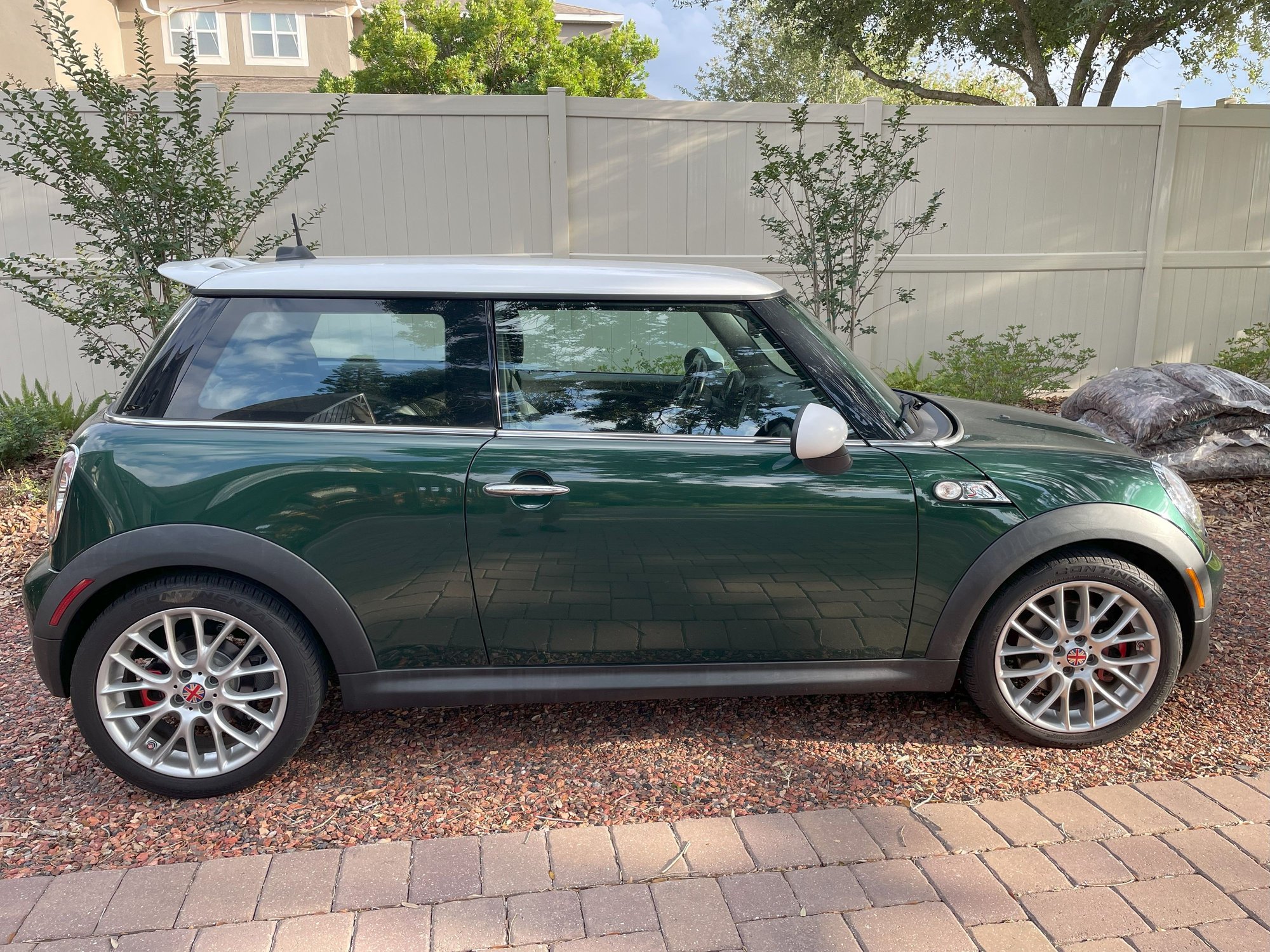 2012 Mini R56: "Mk II" Mini Hatch/Hardtop range - 2012 BRG Cooper S in Central Florida - Used - VIN WMWSV3C5XCTY25465 - 193,146 Miles - 4 cyl - 2WD - Manual - Hatchback - Other - Orlando Area, FL 34787, United States
