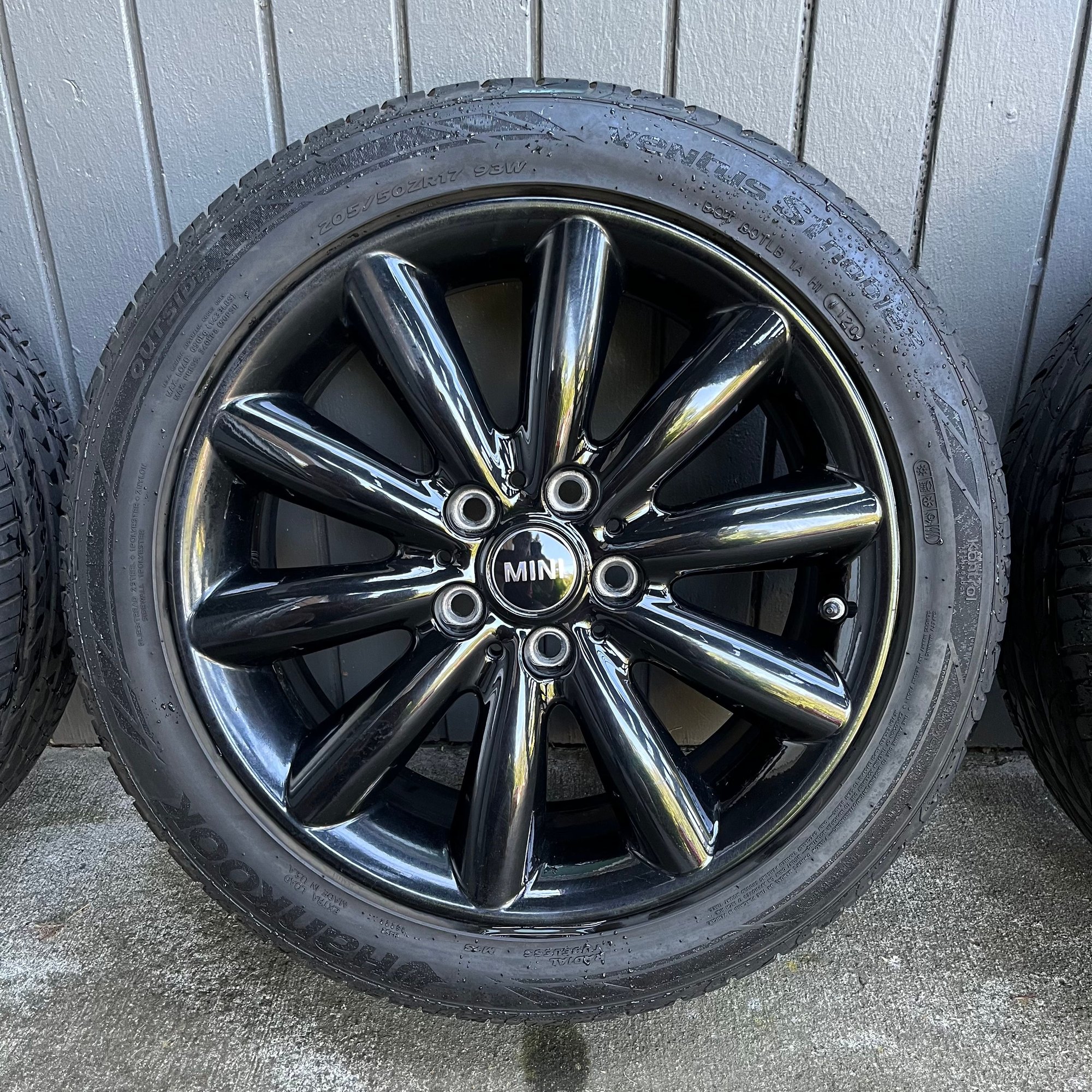 Wheels and Tires/Axles - 17" Mini Style 499 Cosmos Wheels trade for 16" Mini Wheels - Used - 2014 to 2020 Mini F56: Mini Hatch/Hardtop - 2014 to 2020 Mini F55: 5-door Hatch - 2016 to 2021 Mini Convertible - Portland, OR 97124, United States