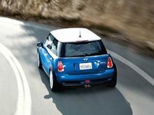 2005 mini cooper rearside xhmncops052