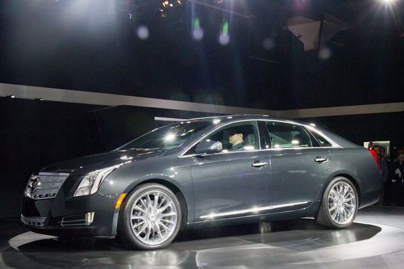 2013 Cadillac XTS 1