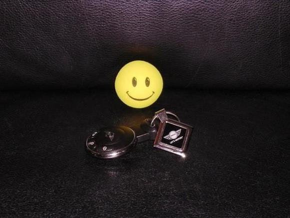 keyfob smiley2