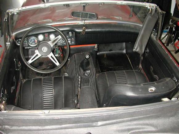 MG interior 1