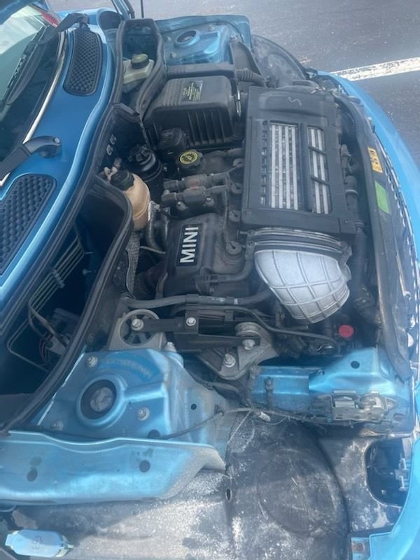 2003 Mini R53: "Mk I" Mini Cooper S - 2003 MINI Cooper S (not safe to drive) - Used - VIN WMWRE33493TD67670 - 104,324 Miles - 4 cyl - 2WD - Manual - Hatchback - Blue - St. Louis, MO 63143, United States