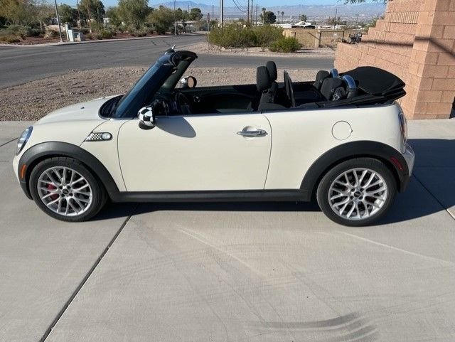 2009 Mini R57: "Mk II" Mini Convertible - 2009 r57 jcw - Used - VIN wmwms93579tk19585 - 52,000 Miles - 4 cyl - 2WD - Manual - Convertible - White - Henderson, NV 89015, United States