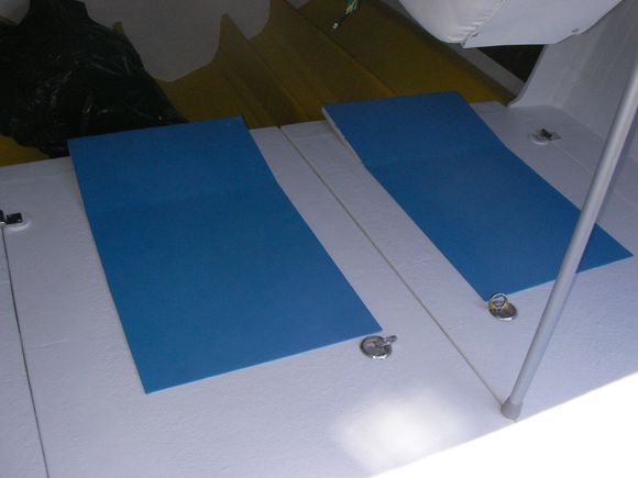 footrests and seadek