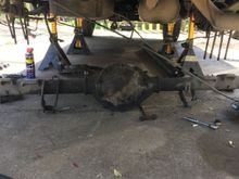 10 bolt finally out. Took off work and made time to do it.