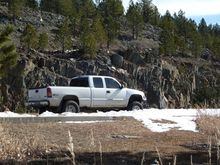 Garage - white truck