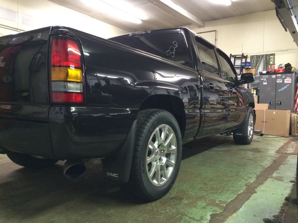 rear 3/4