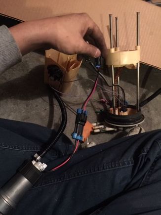 I think if I plug in plug #4 to the walbro and solder the other end of plug #4 to plug #3 and  put the other end in the back of the lid it should work? The reason I want to use plug #3 is because it is connected to I assume the fuel level mechanism that is on the bucket.