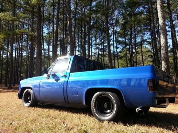 truck n trees rear