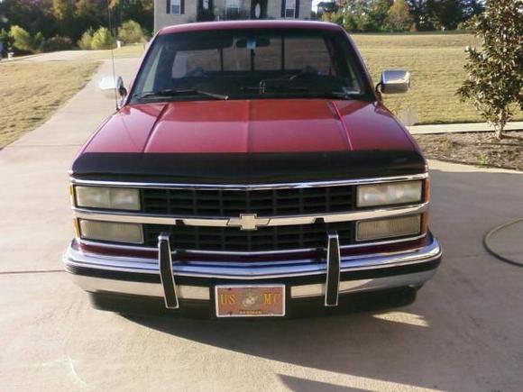 1990 silverado yes thats a USMC tag this truck belonged to my grandfather.Soon to have new grill  cleared headlights and polished Bow Tie