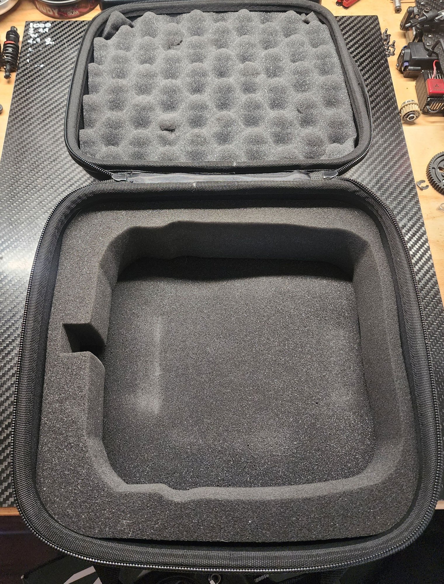 Futaba 7XC for sale with 2 SR receivers, 2S Life, carrying case R/C