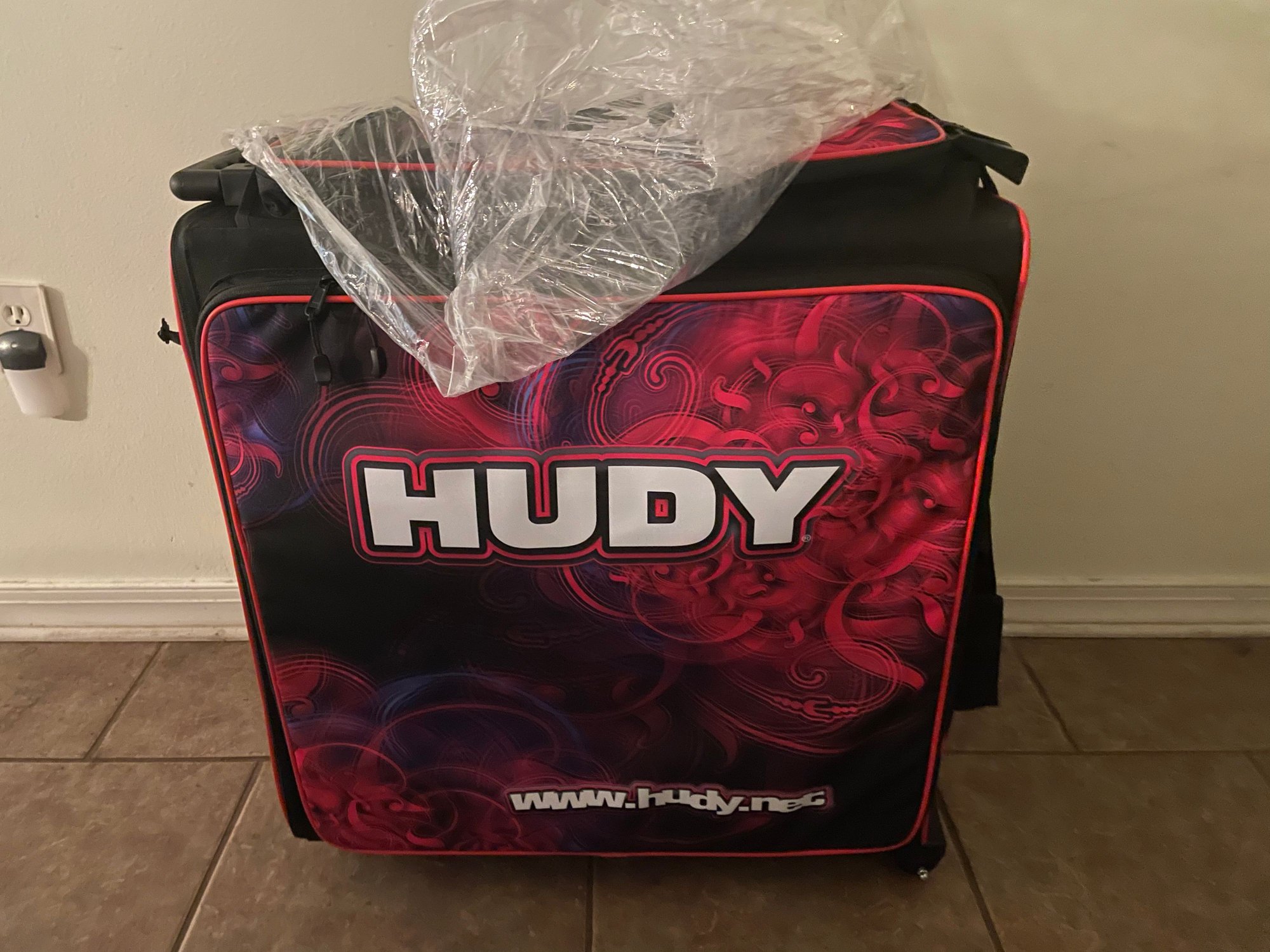 Hudy Exclusive Edition Carrying Bag (1/8 Off-Road) - R/C Tech Forums