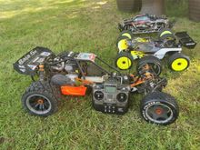 Baja 5B as it was back in April. Time for some TLC... 
