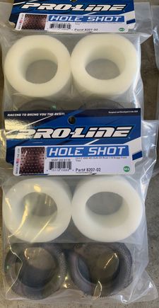 8207-02 4wd front hole shot x2