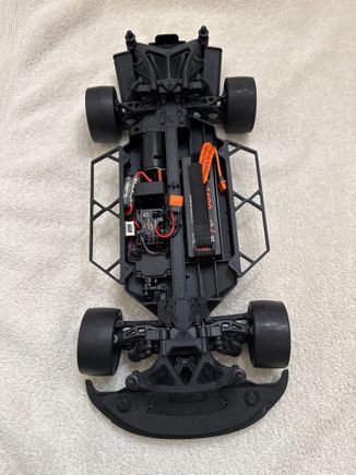 Brand new chassis with battery