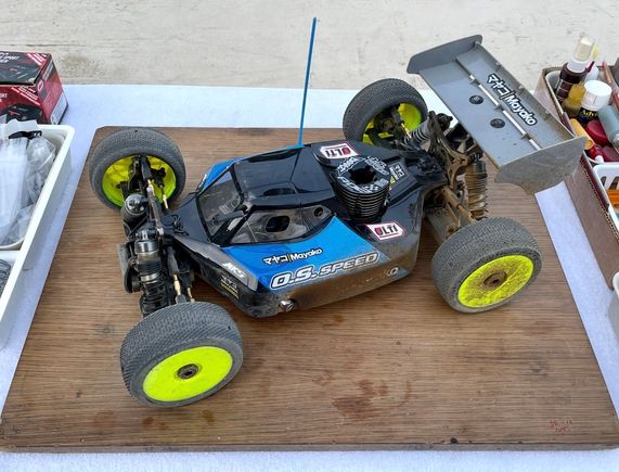Here’s a picture of one of my cars with progressive springs.

I put the word in quotes in an attempt to signal that it is used loosely - same with frequency. I agree that these words a not always used technically correctly, and I am guilty of that, but at this point it’s RC jargon that people can intuit as let’s say “dynamic behavior” of t

We should expect the frequency of the longer spring to be lower assuming that it has more mass.

Again I think the most important factor is preload