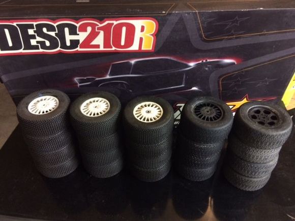 Team Durango DESC210R