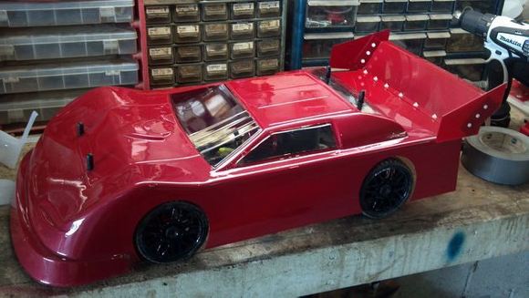 late model body painted waitin on decals