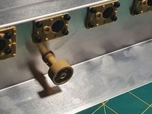 Left side complete ni right side 