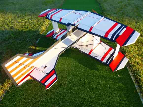 Rather nice 2.7kW foamy park flier, took me 205 hours to create in 25 days.