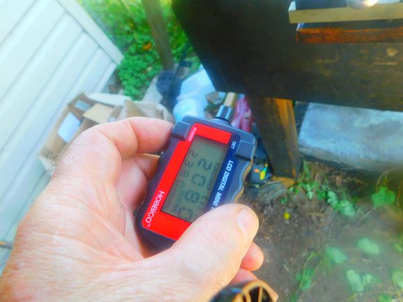 I took 3 pictures of the idle over a couple of minutes, it never wavered.