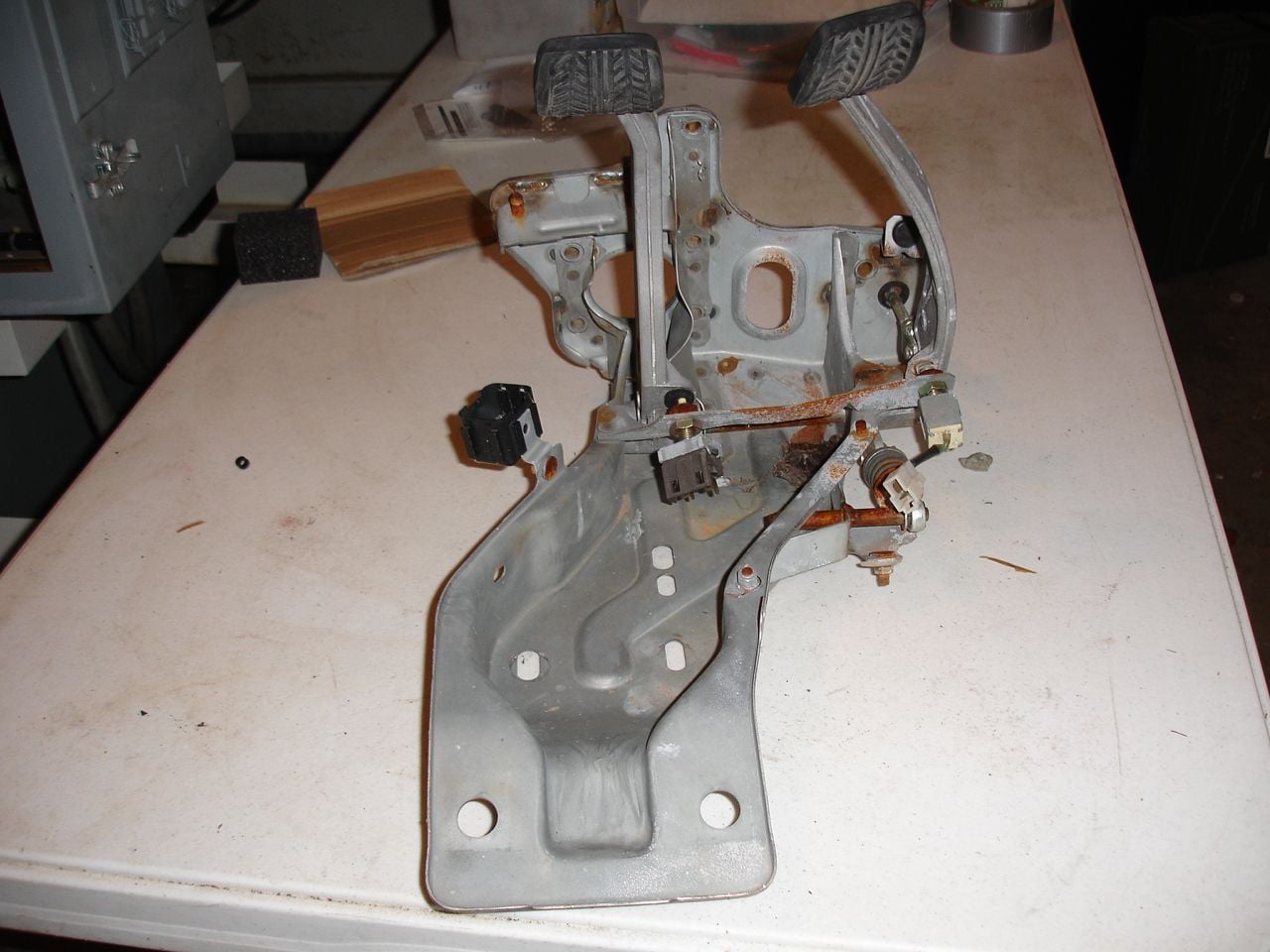 Miscellaneous - Brake and Clutch pedal assemble with bracket and switches - Used - 1986 to 1991 Mazda RX-7 - Raleigh, NC 27502, United States