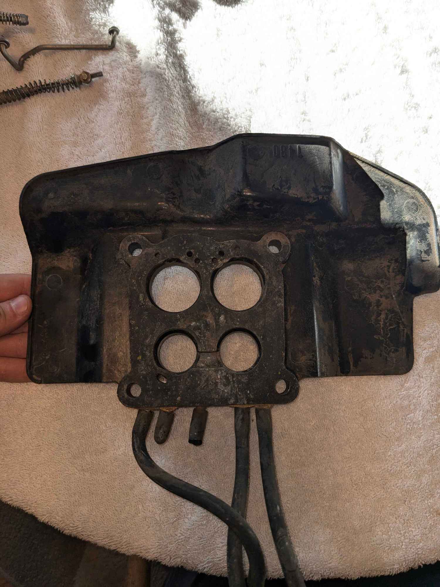 Part 4: Unknown plastic piece